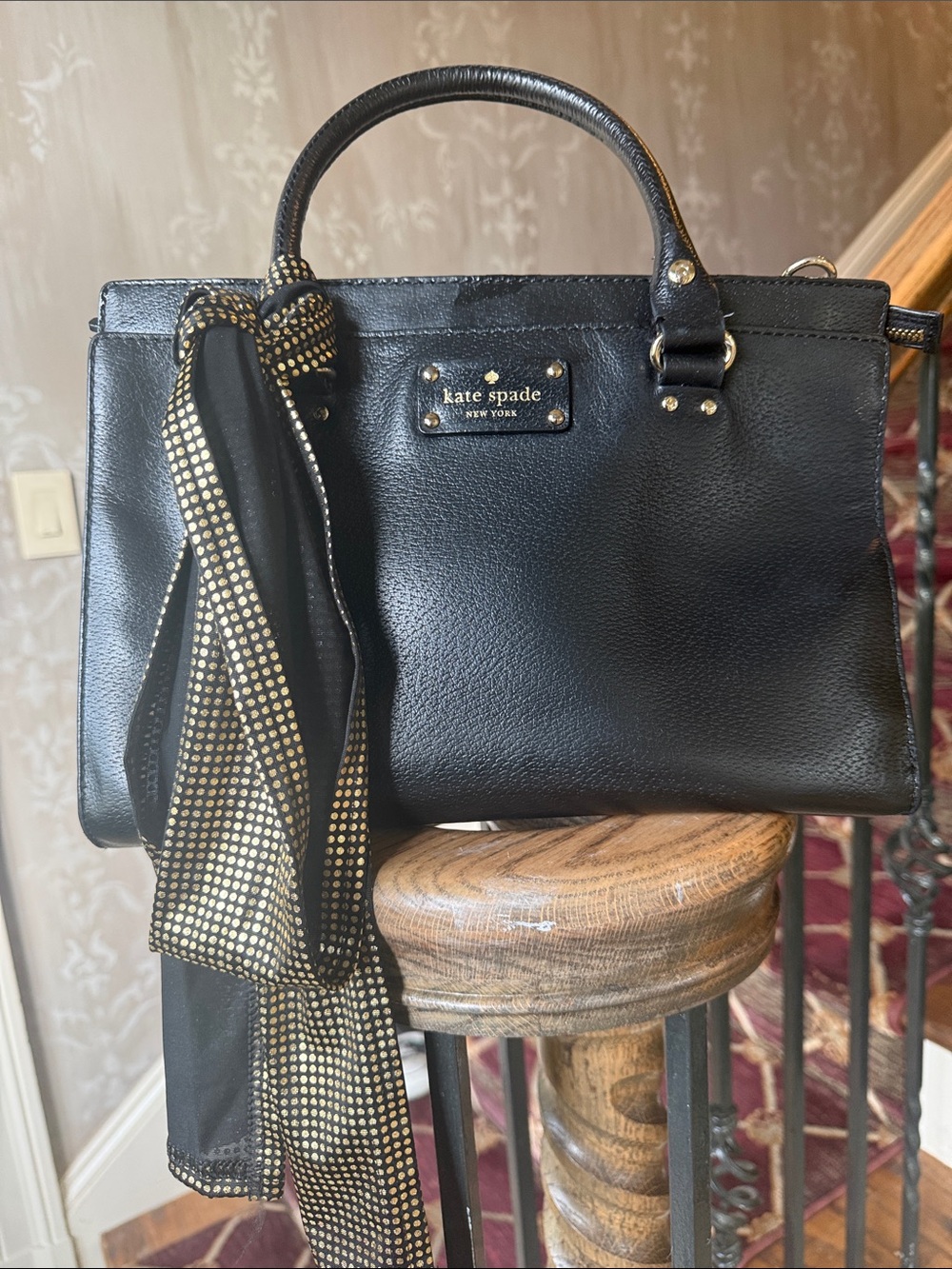 KATE SPADE WELLESLEY DURHAM satchel preowned good condition clean interior